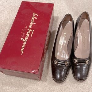 Salvatore Ferragamo Acacia Nero Calf Shoes